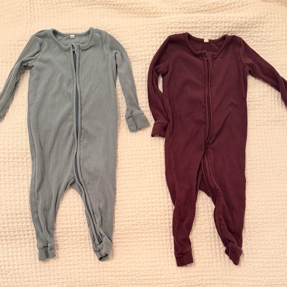 Baby Mori - Set of 2 Adorable Baby Pajama Footies in Dark Mint/Gray and Wine